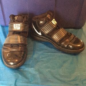 Lebron Nike Basketball shoes
